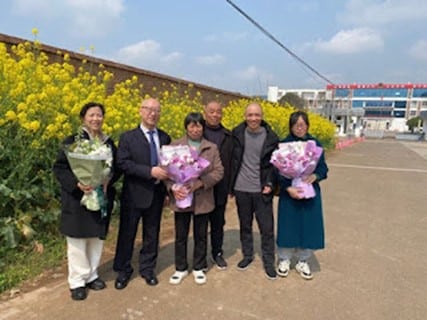 Elder Hao Ming and Elder Wu Jiannan released on bail and reunited with their family (Credit: ChinaAid source)